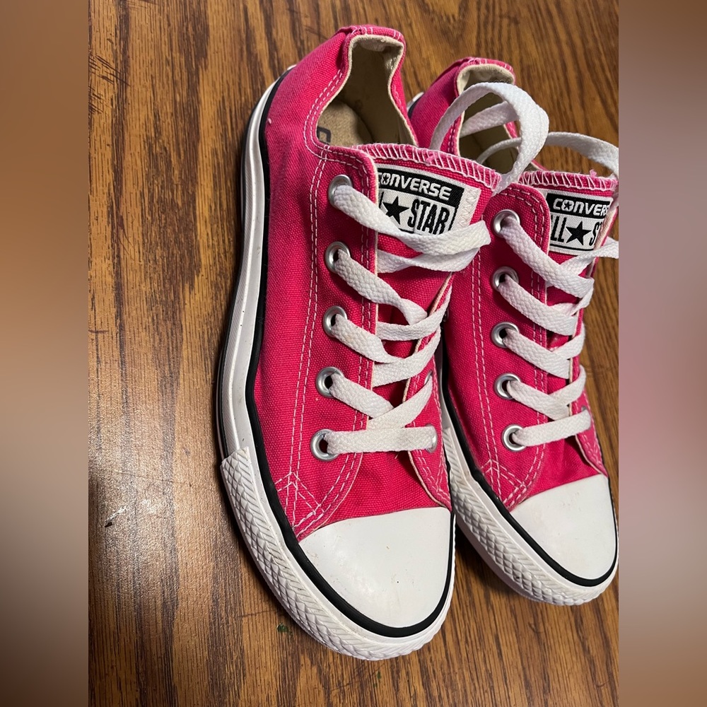 women’s Hot pink converse - Picture 2 of 8